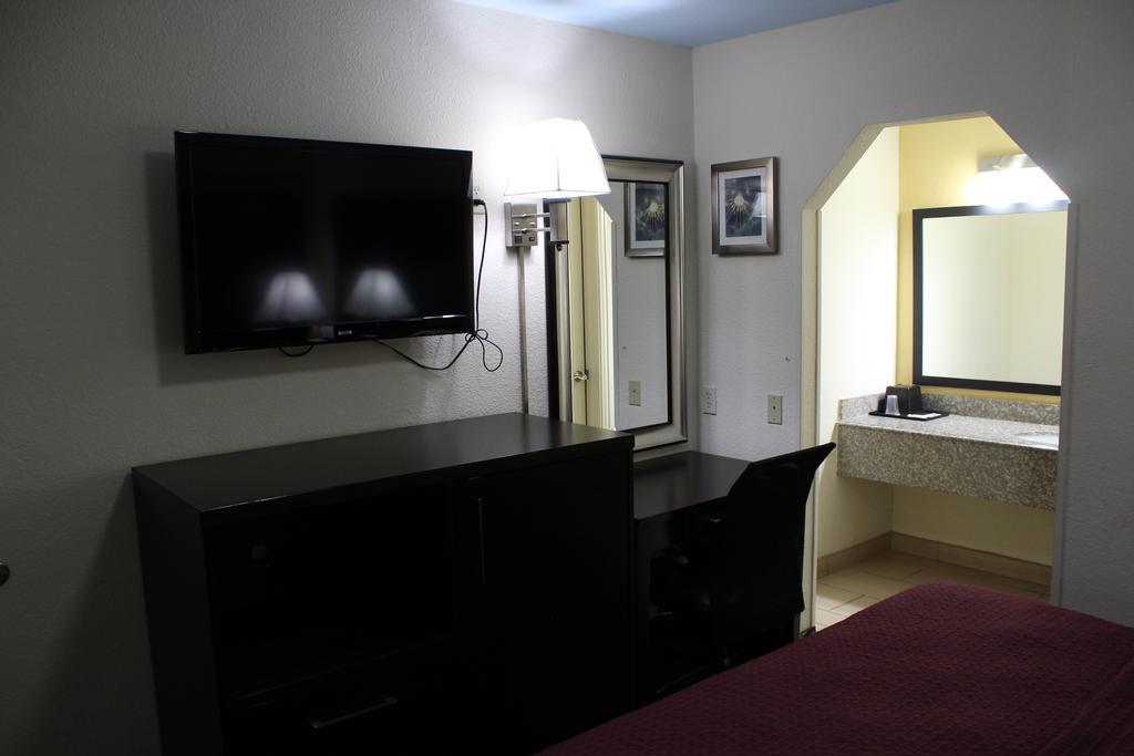 Apple Inn Duncanville Bagian luar foto