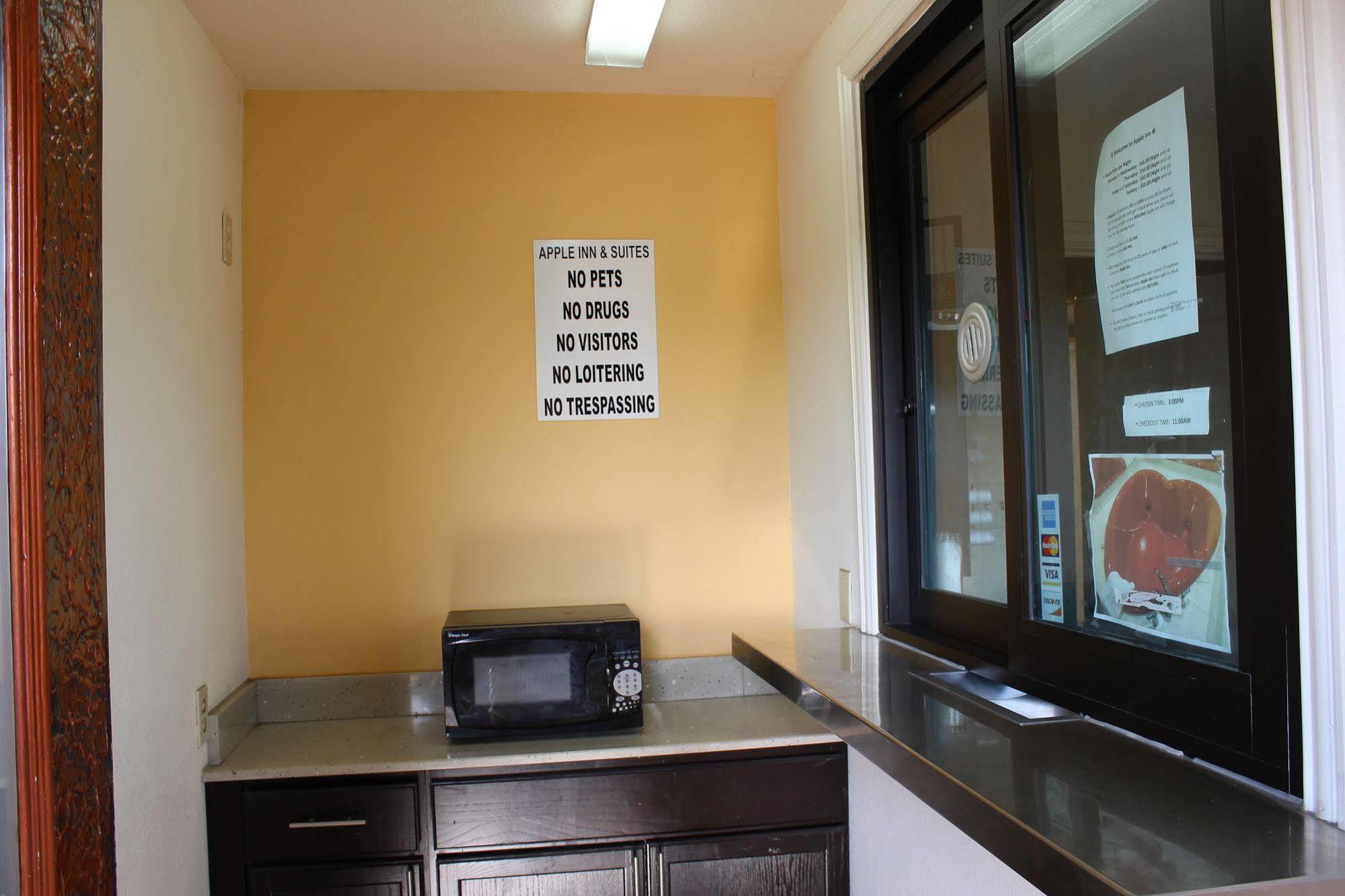 Apple Inn Duncanville Bagian luar foto