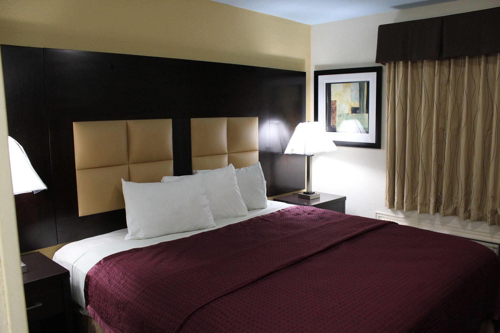 Apple Inn Duncanville Bagian luar foto